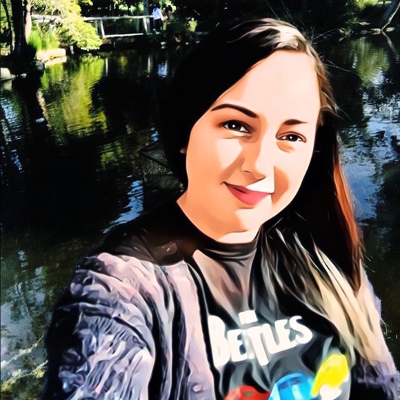 Meet your Posher, Thanía - Picture 2 of 2